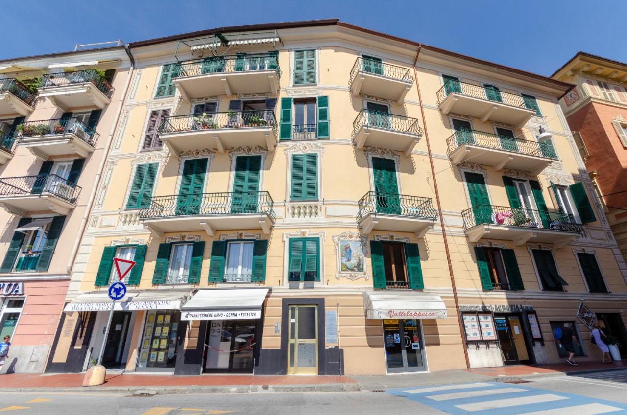 Alla Casa Rosa Al Mare, Central Seafront Stay With Free Private Garage, Air Conditionig, Wi-Fi, Ideal Choice For A Relaxing And Exciting Coastal Escape Rapallo Exterior foto